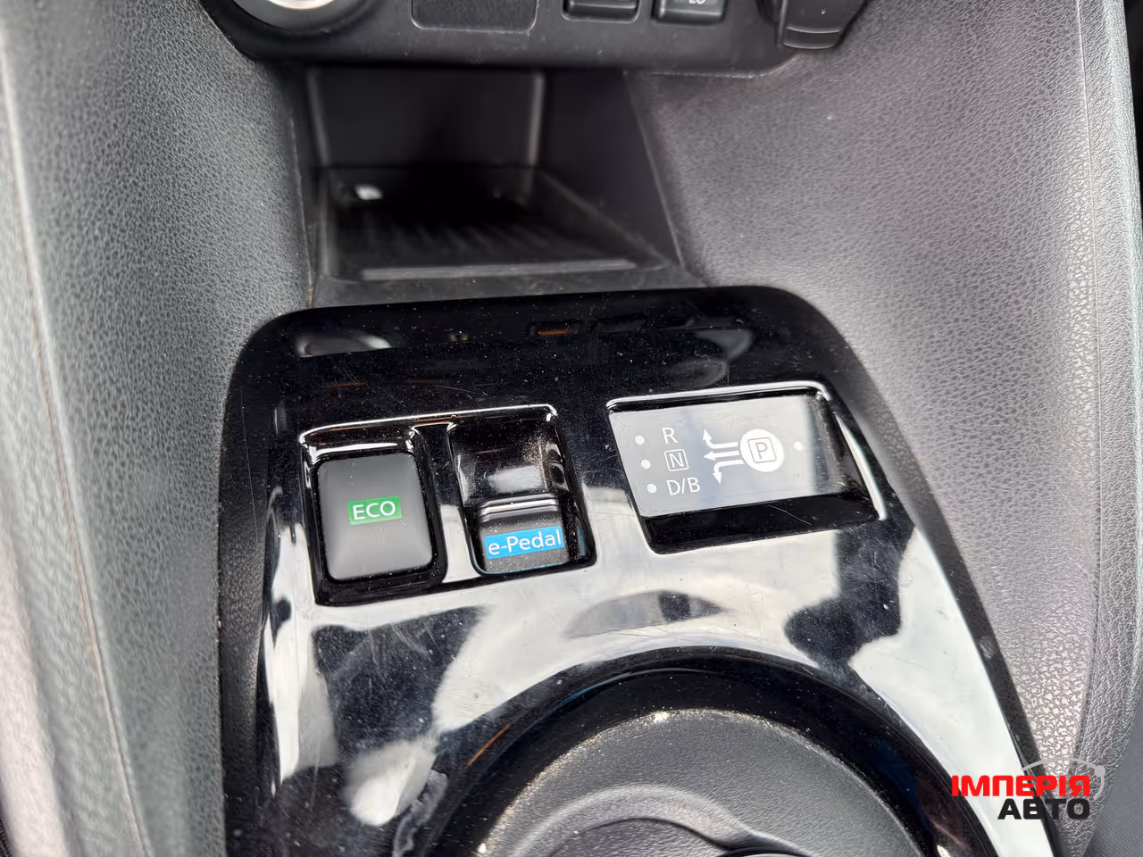 Nissan Leaf - фото 16