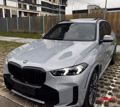 BMW X5 - фото 1