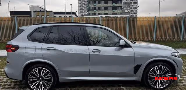 BMW X5 - фото 7