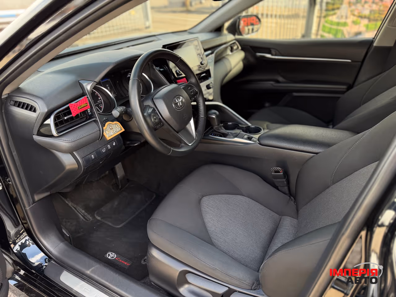 Toyota Camry - фото 5