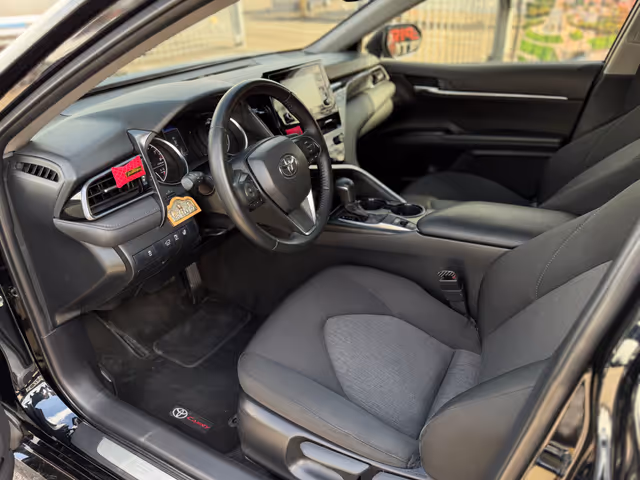 Toyota Camry - фото 5