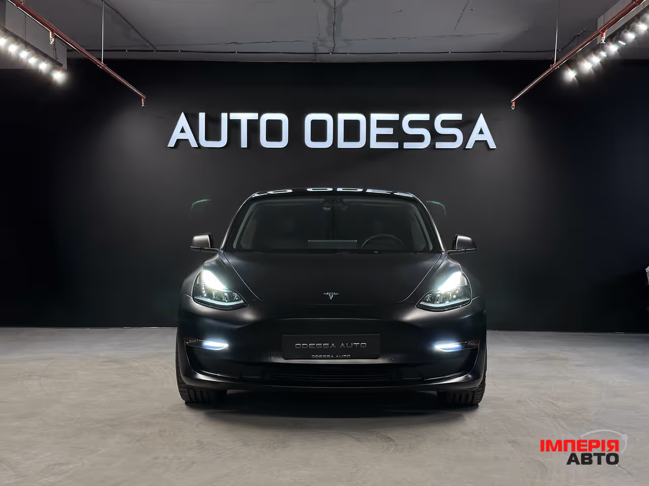 Tesla Model 3 - фото 2
