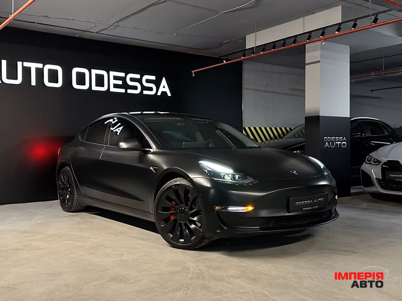 Tesla Model 3 - фото 3