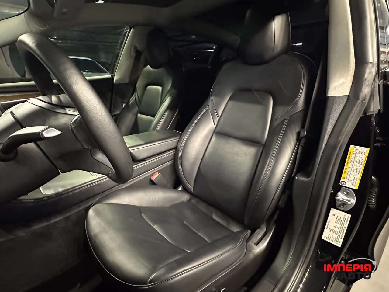 Tesla Model 3 - фото 15