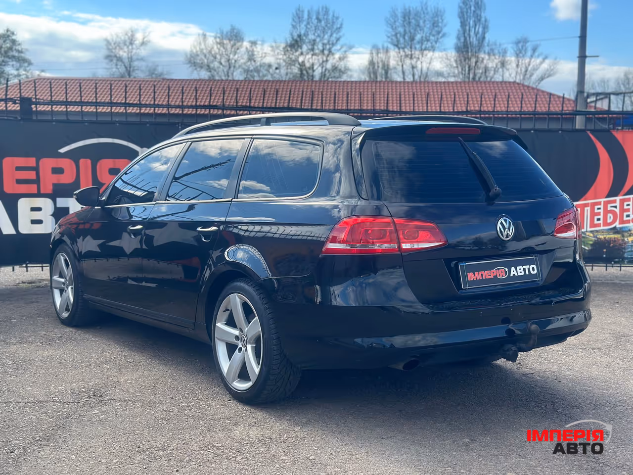 Volkswagen Passat - фото 4
