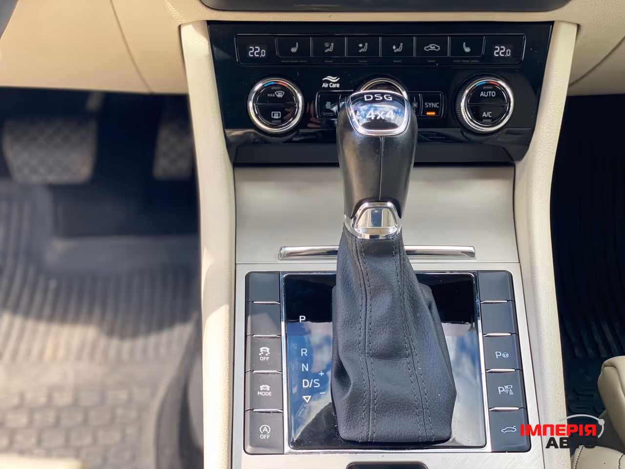 Skoda Superb - фото 23