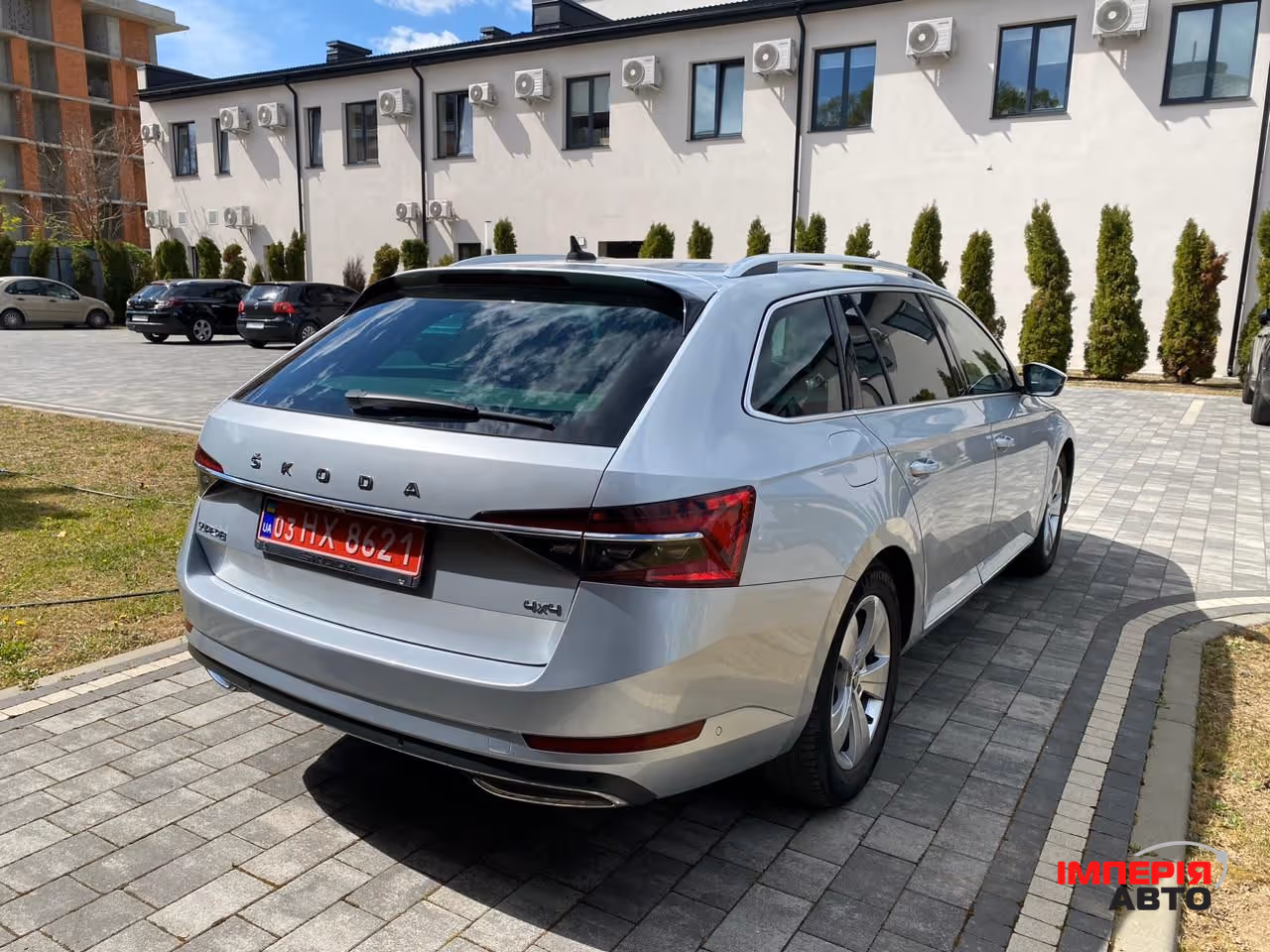 Skoda Superb - фото 4