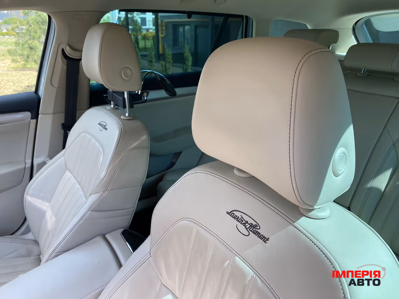 Skoda Superb - фото 15