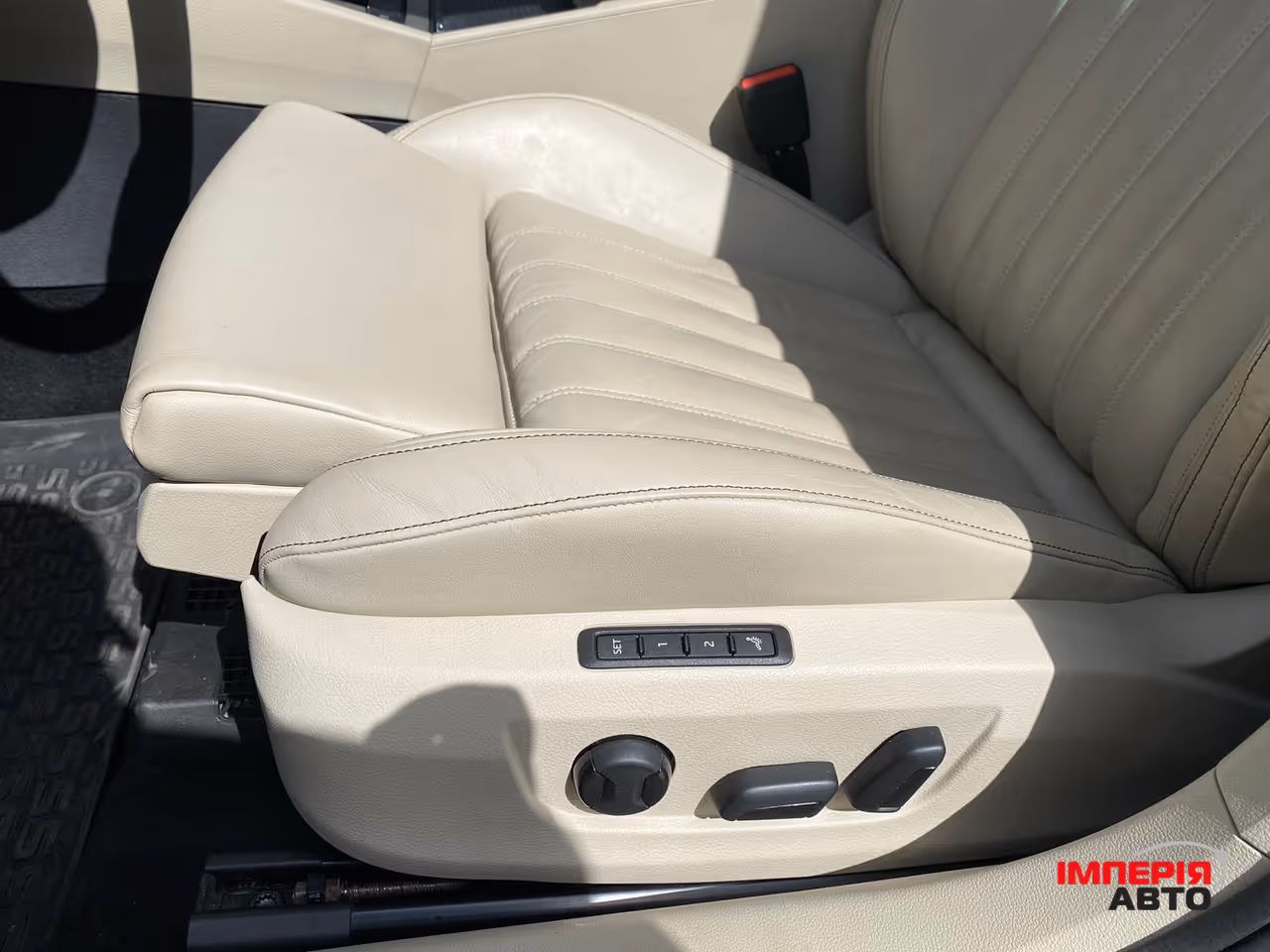 Skoda Superb - фото 12