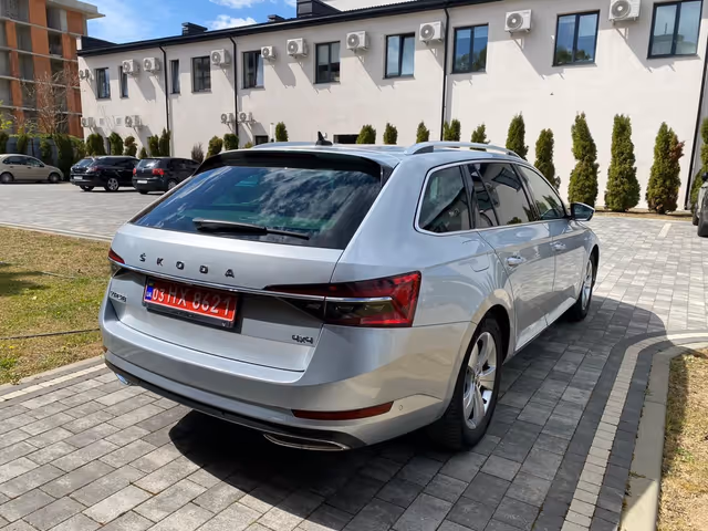 Skoda Superb - фото 4