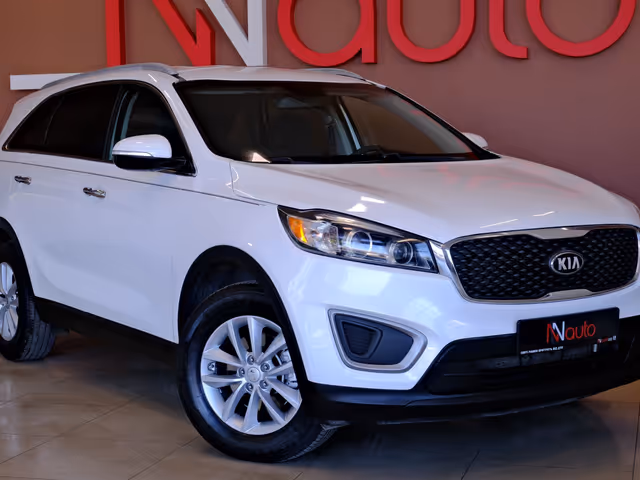 Kia Sorento - фото 4