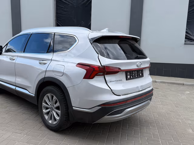 Hyundai Santa Fe - фото 3