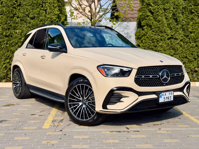 Mercedes-Benz GLE Coupe - фото 1