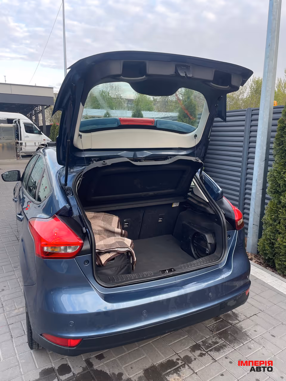 Ford Focus - фото 7