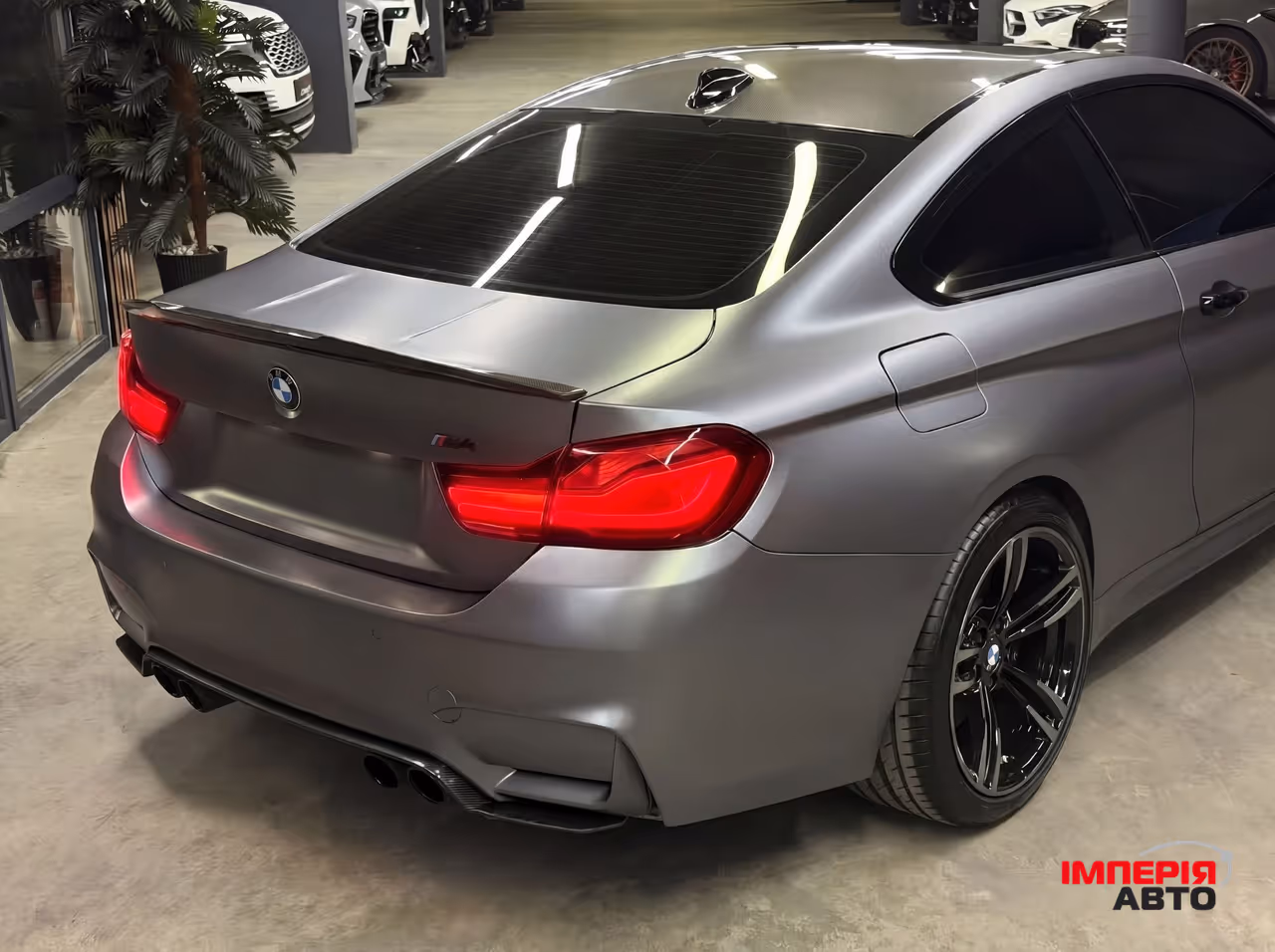 BMW M4 - фото 8