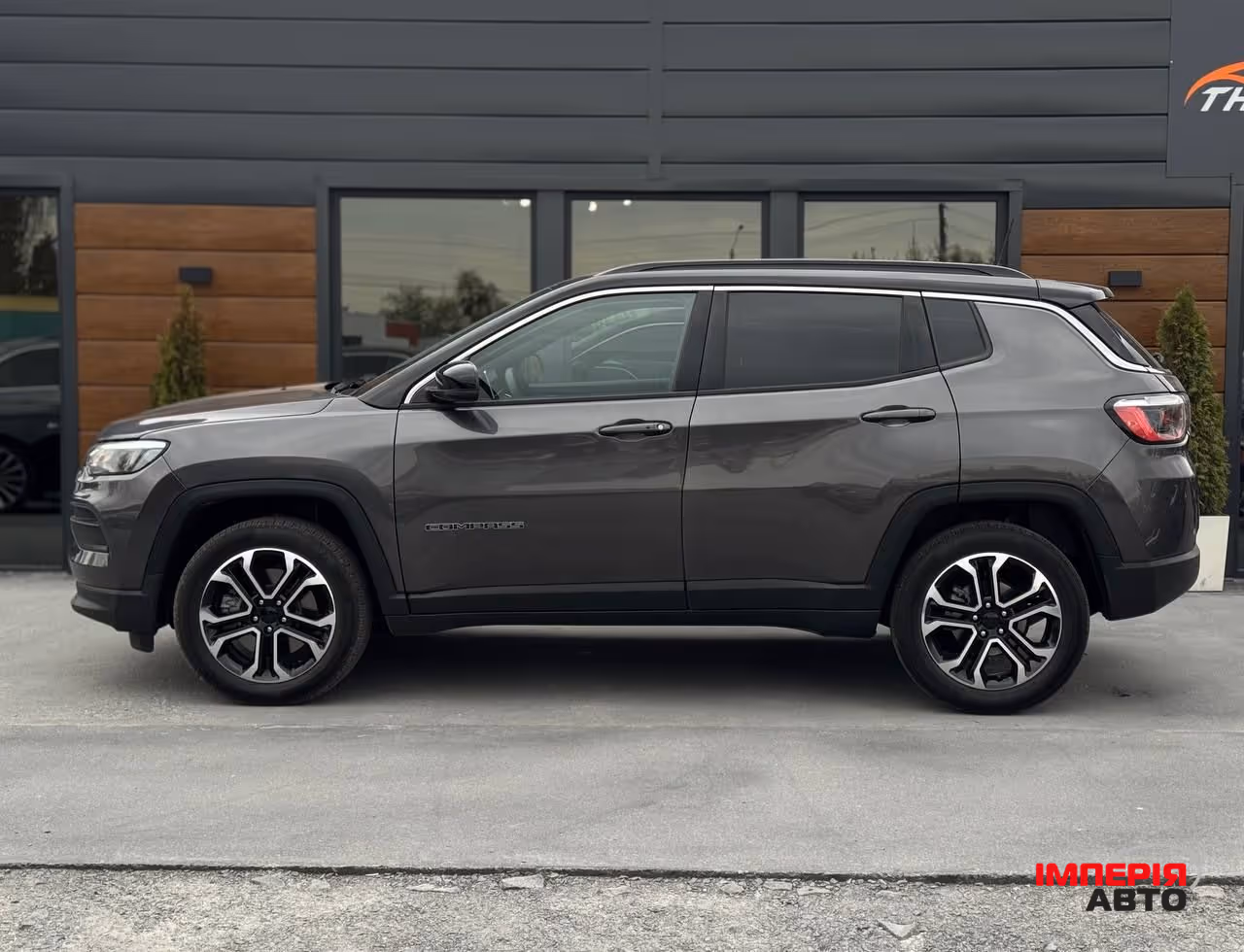 Jeep Compass - фото 17