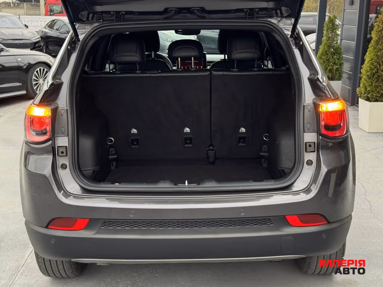 Jeep Compass - фото 25