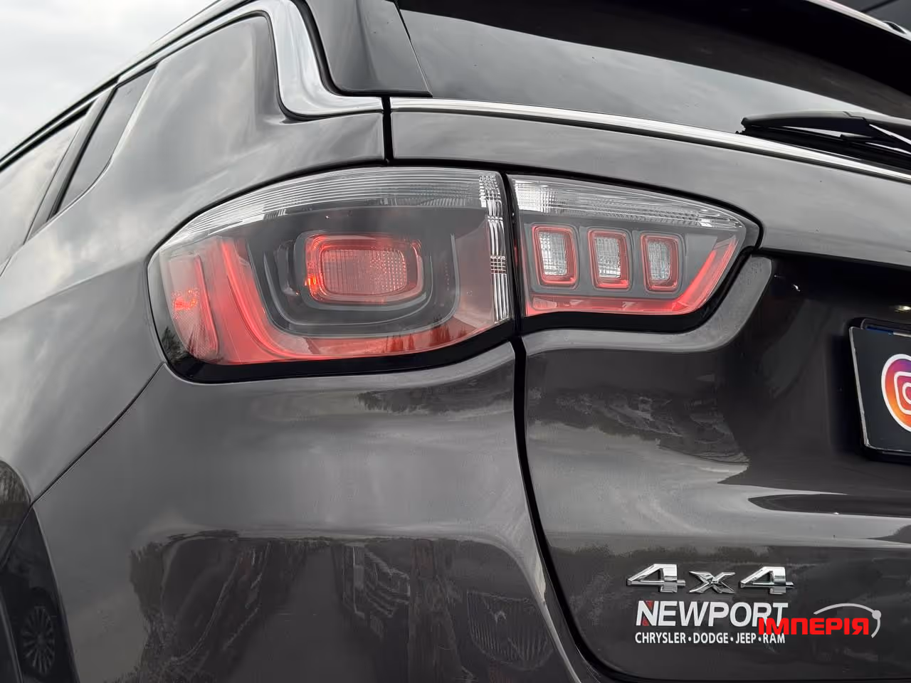 Jeep Compass - фото 23