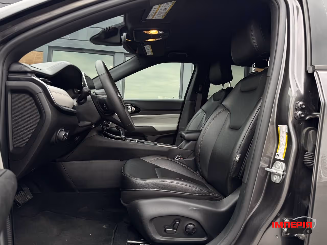 Jeep Compass - фото 35