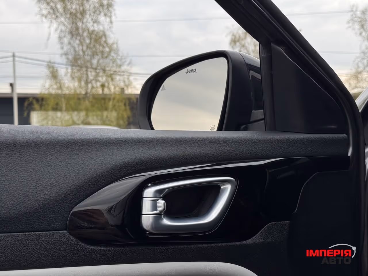 Jeep Compass - фото 32