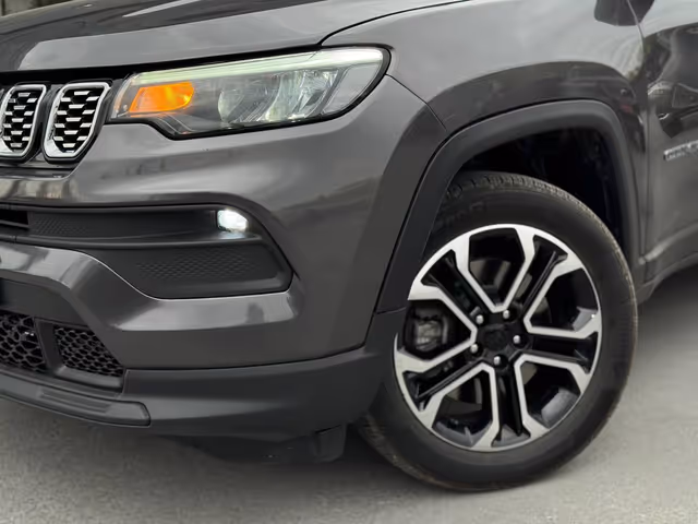 Jeep Compass - фото 5