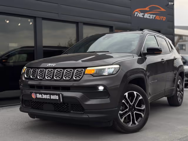 Jeep Compass - фото 1