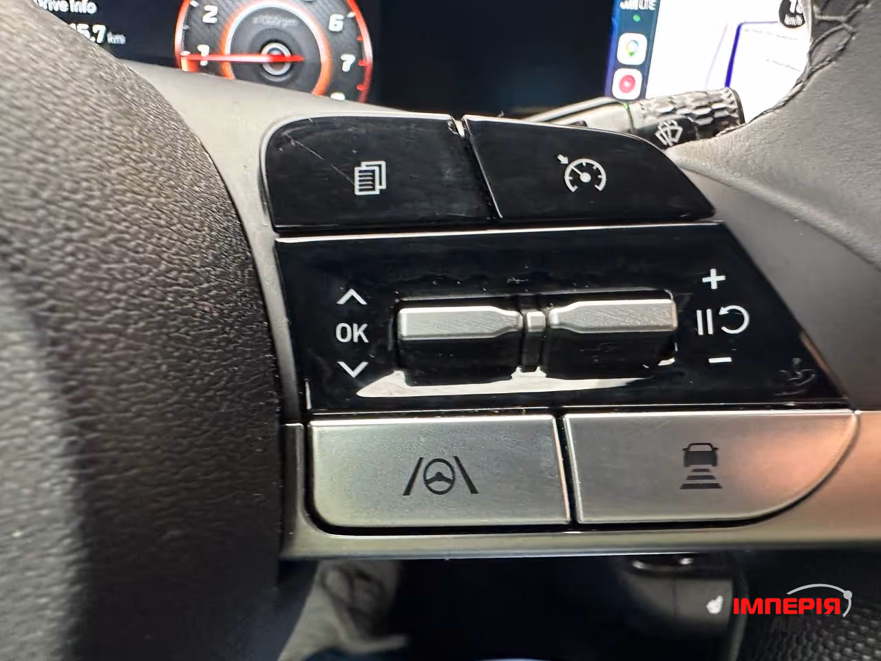 Hyundai Elantra - фото 28