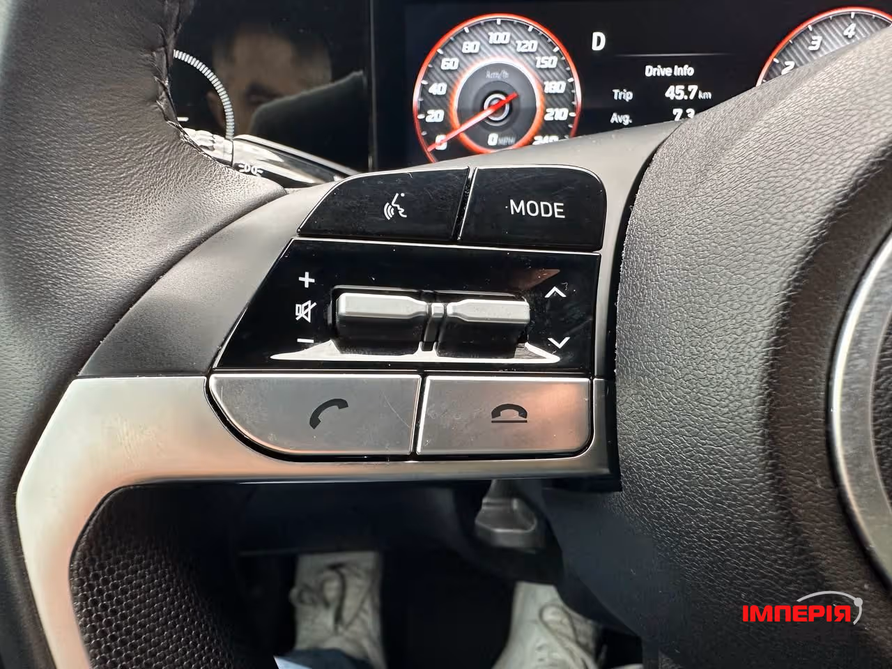 Hyundai Elantra - фото 27
