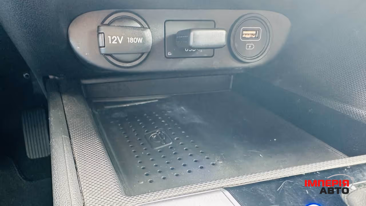 Hyundai Elantra - фото 21