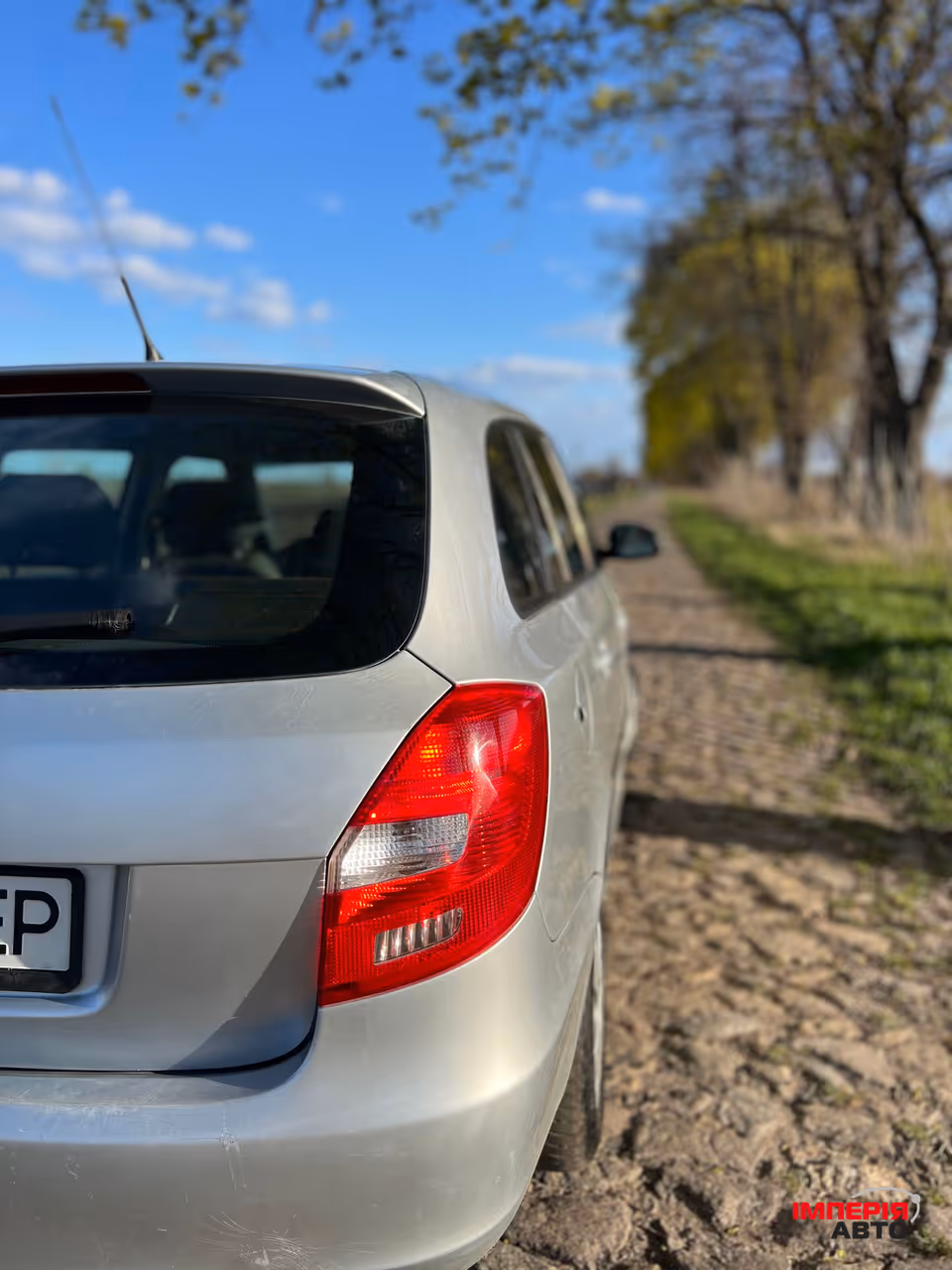 Skoda Fabia - фото 9