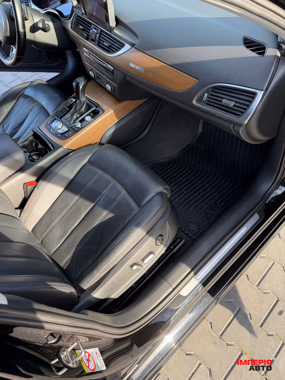 Audi A6 - фото 6