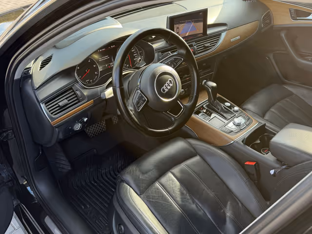 Audi A6 - фото 5