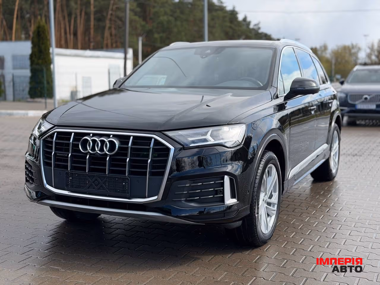 Audi Q7 - фото 6