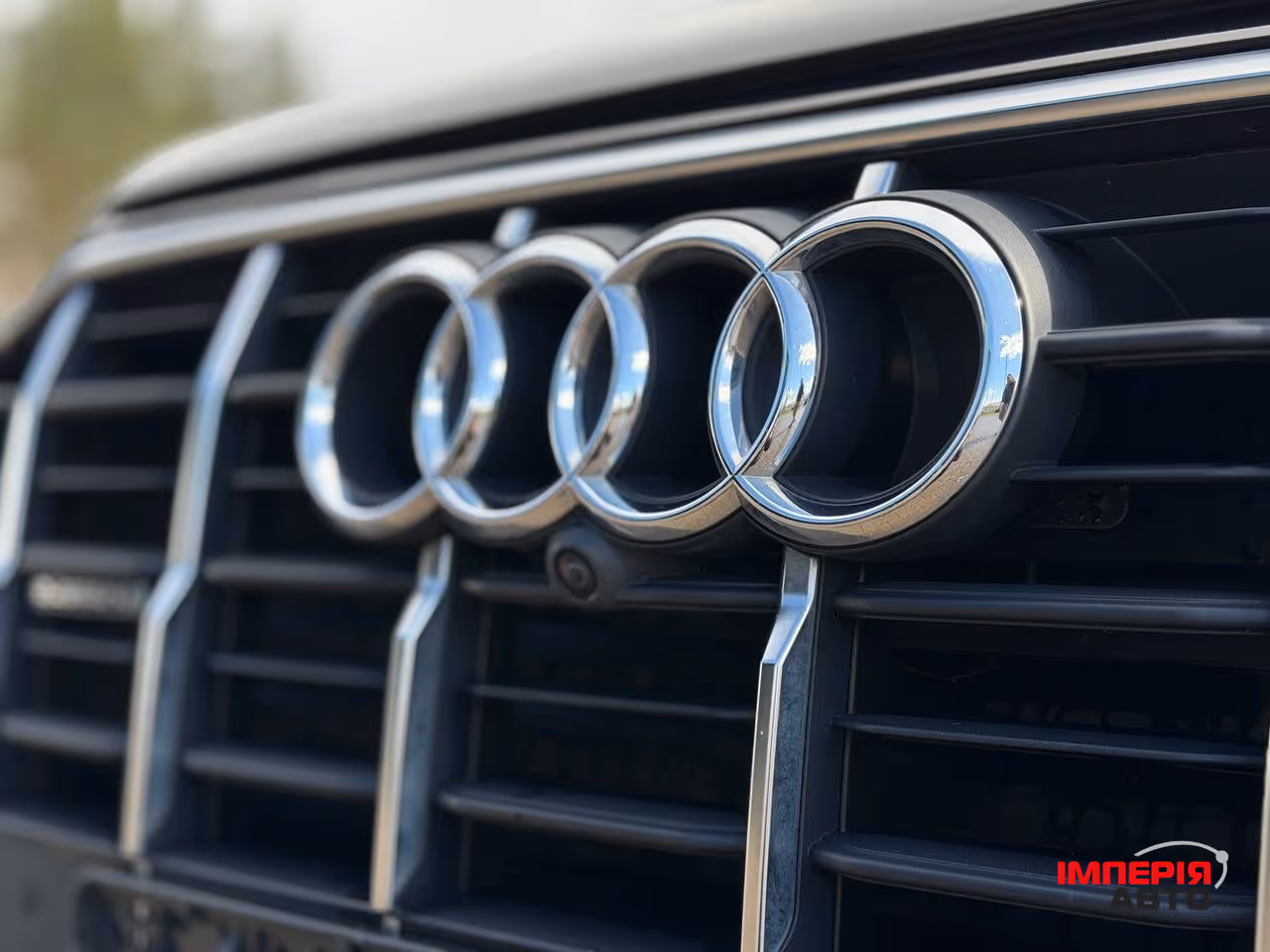 Audi Q7 - фото 21