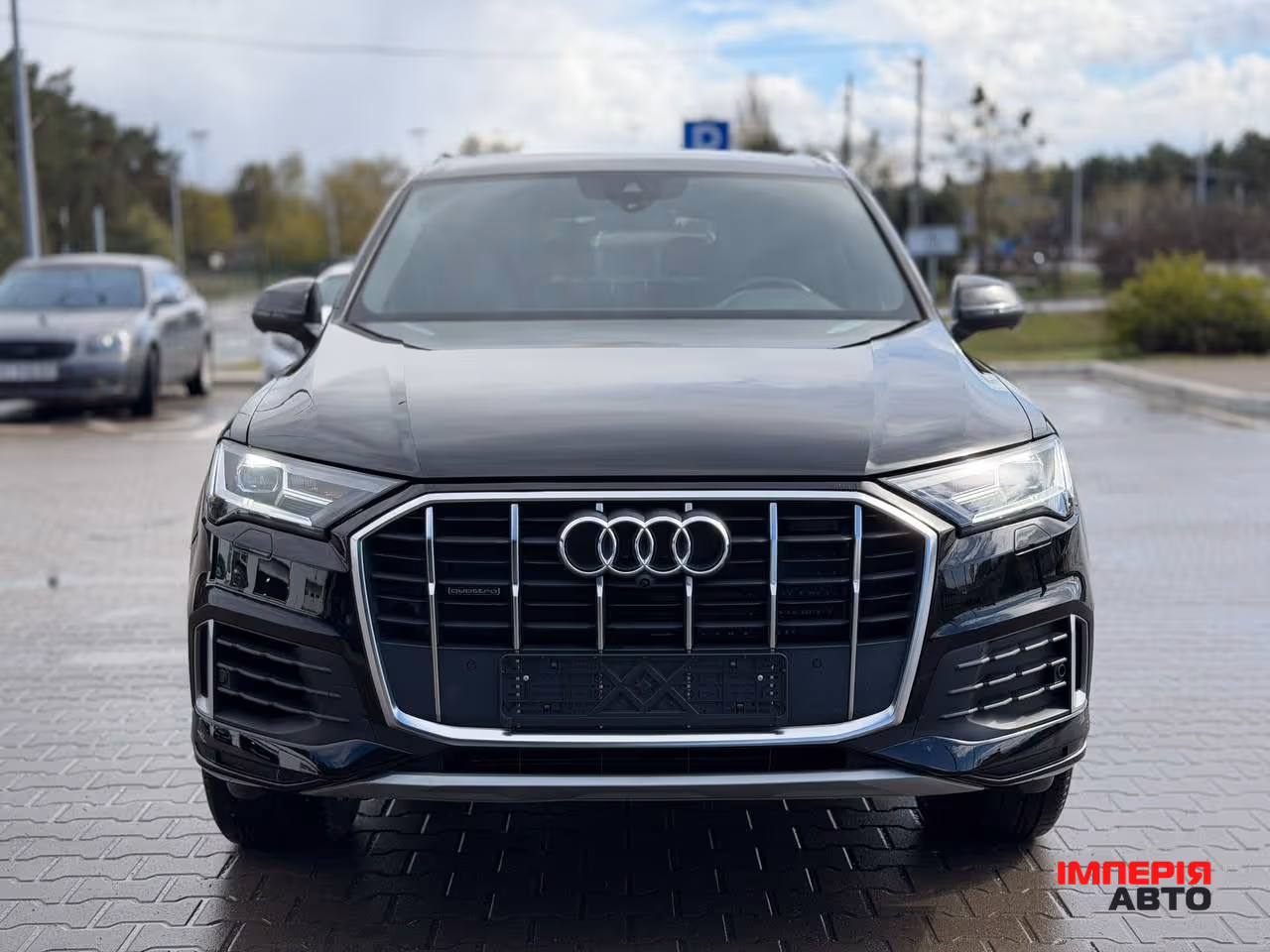 Audi Q7 - фото 5