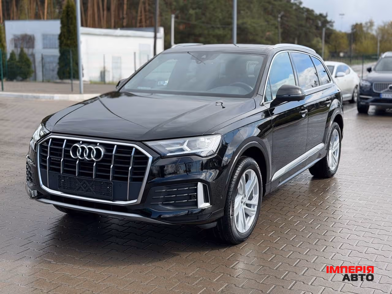 Audi Q7 - фото 2