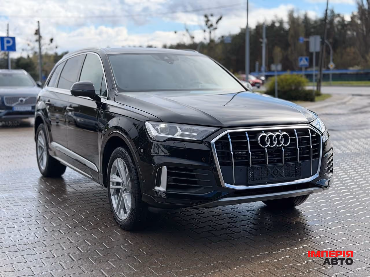Audi Q7 - фото 4