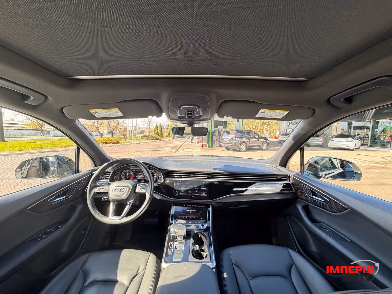 Audi Q7 - фото 33
