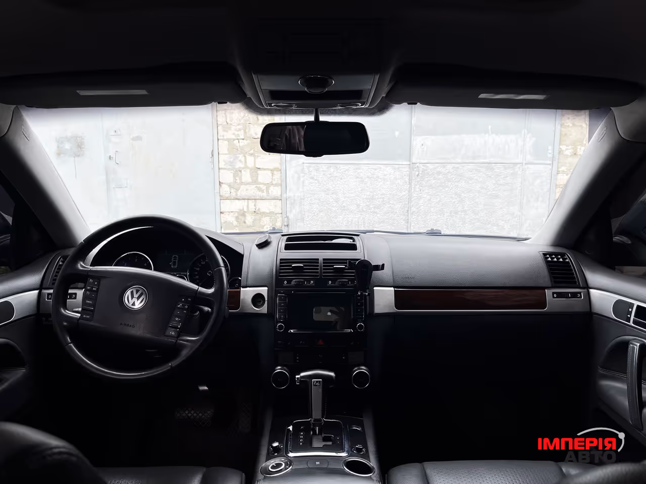 Volkswagen Touareg - фото 22