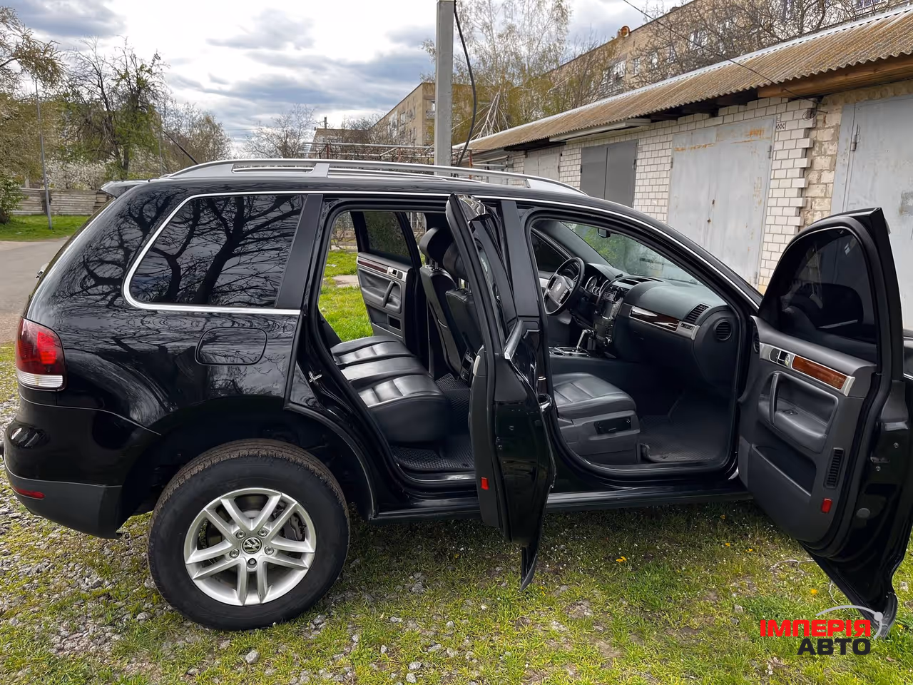 Volkswagen Touareg - фото 27