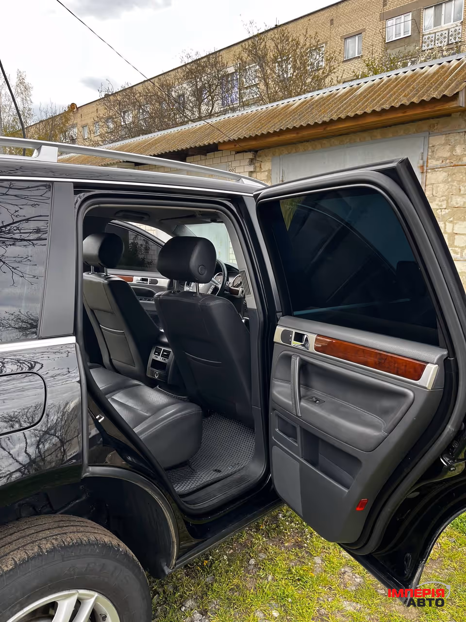 Volkswagen Touareg - фото 23