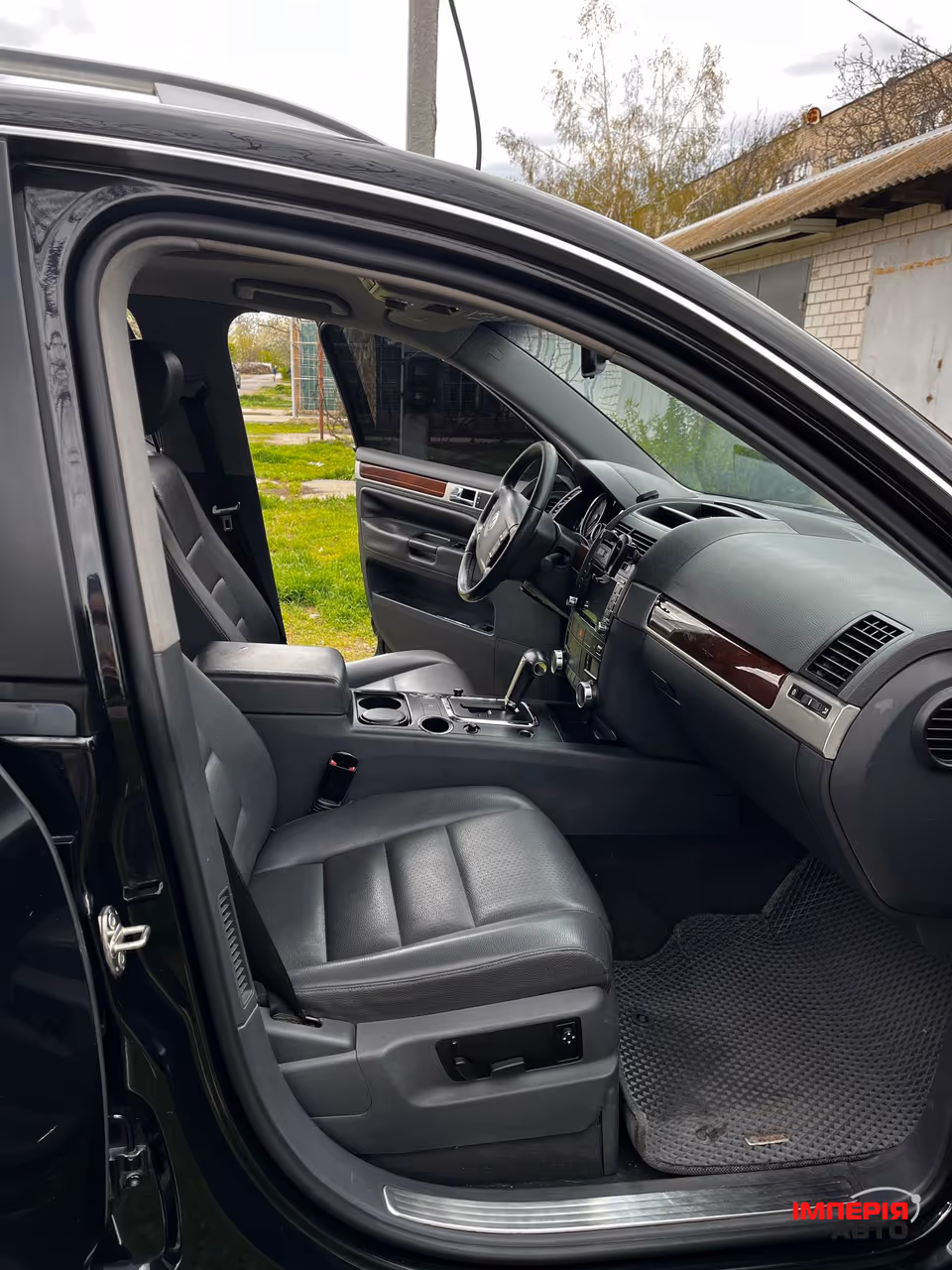 Volkswagen Touareg - фото 29
