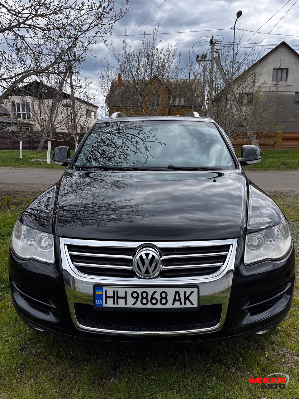 Volkswagen Touareg - фото 2