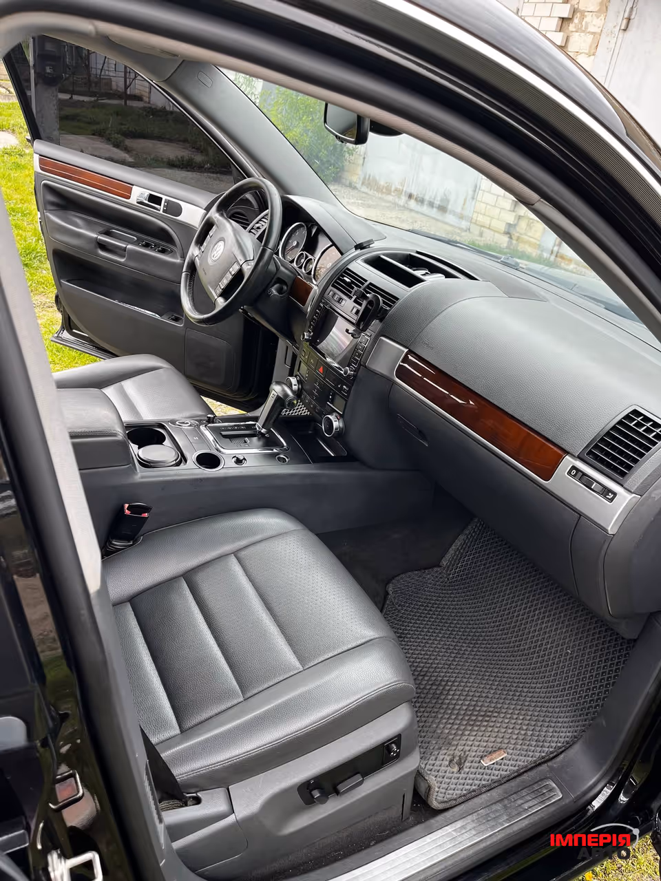Volkswagen Touareg - фото 30