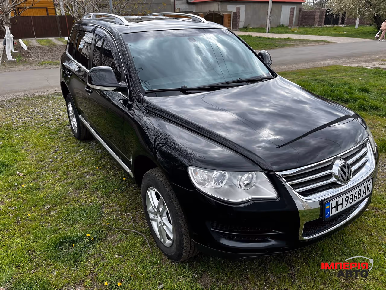 Volkswagen Touareg - фото 4