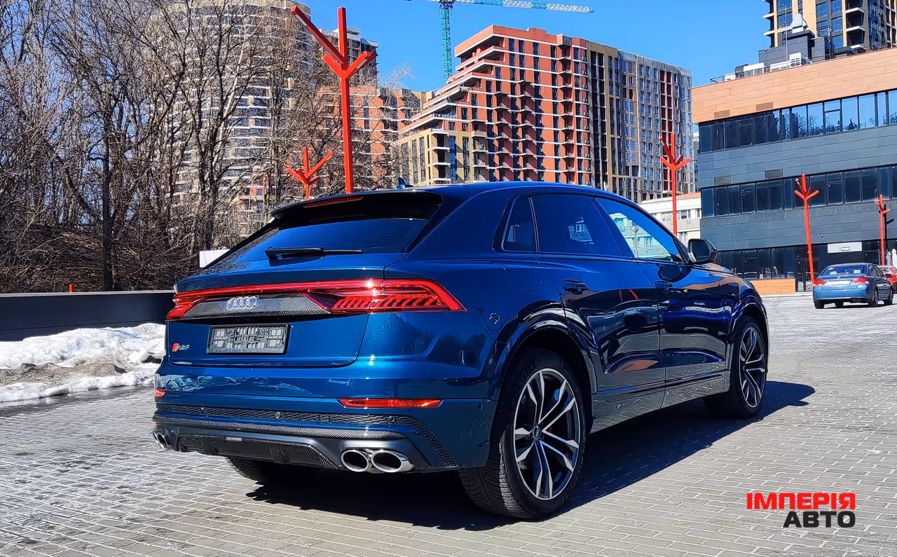 Audi SQ8 - фото 20