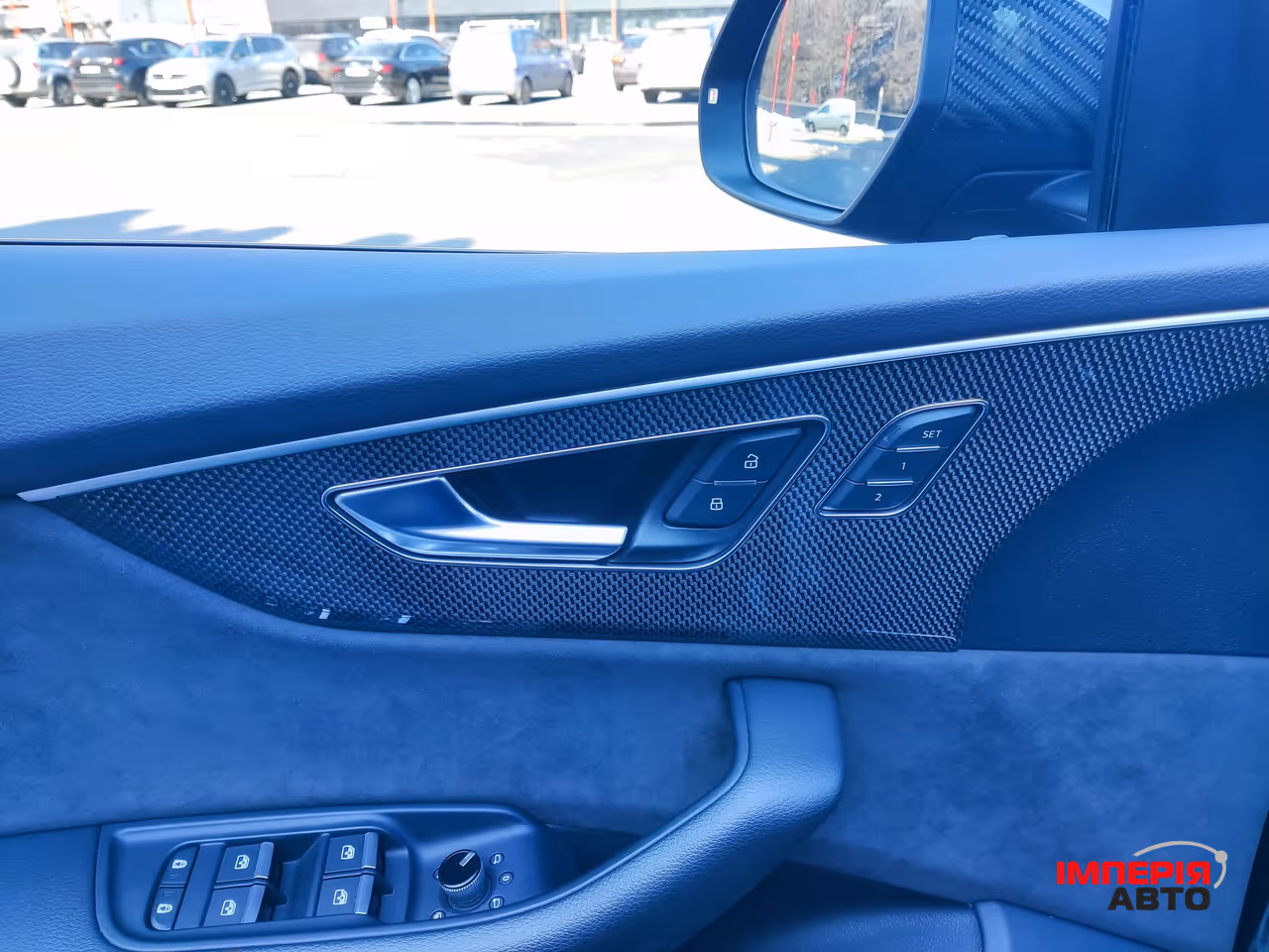 Audi SQ8 - фото 49