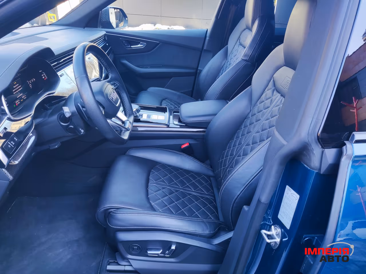 Audi SQ8 - фото 3