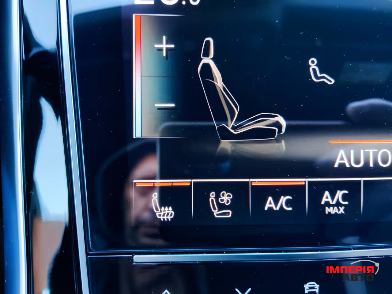 Audi SQ8 - фото 92
