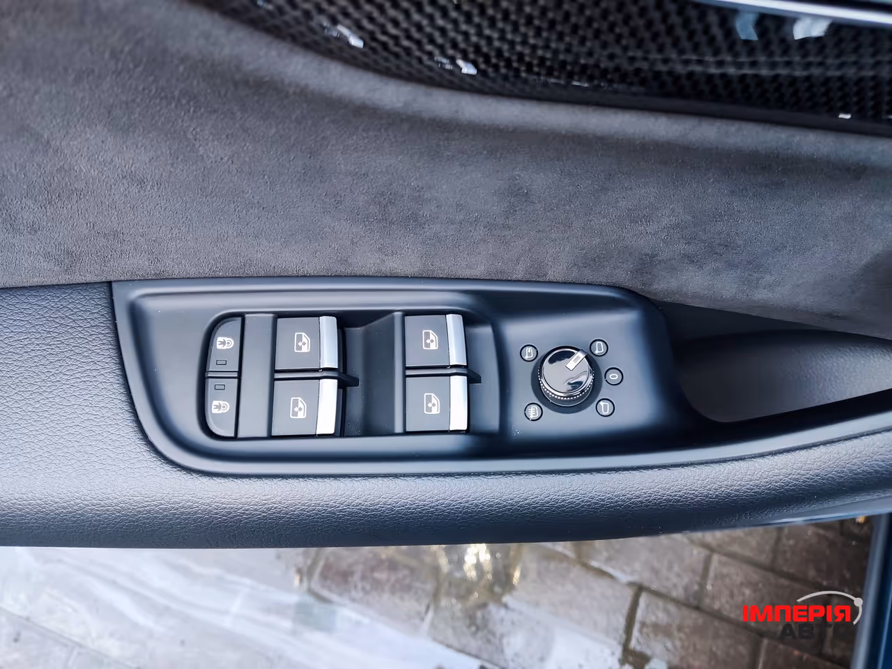 Audi SQ8 - фото 48